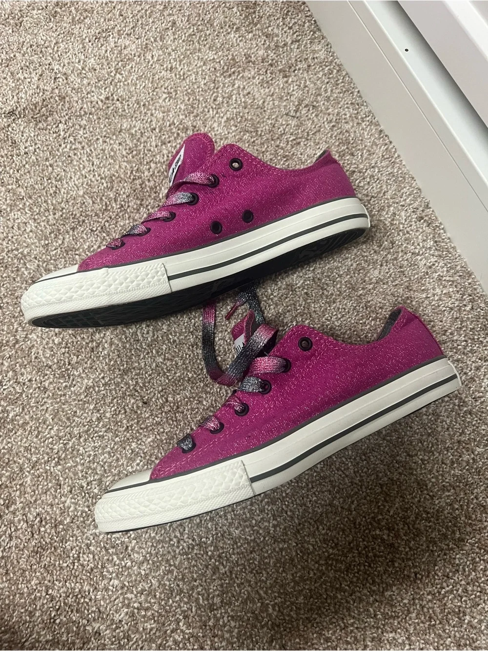 Converse classic low